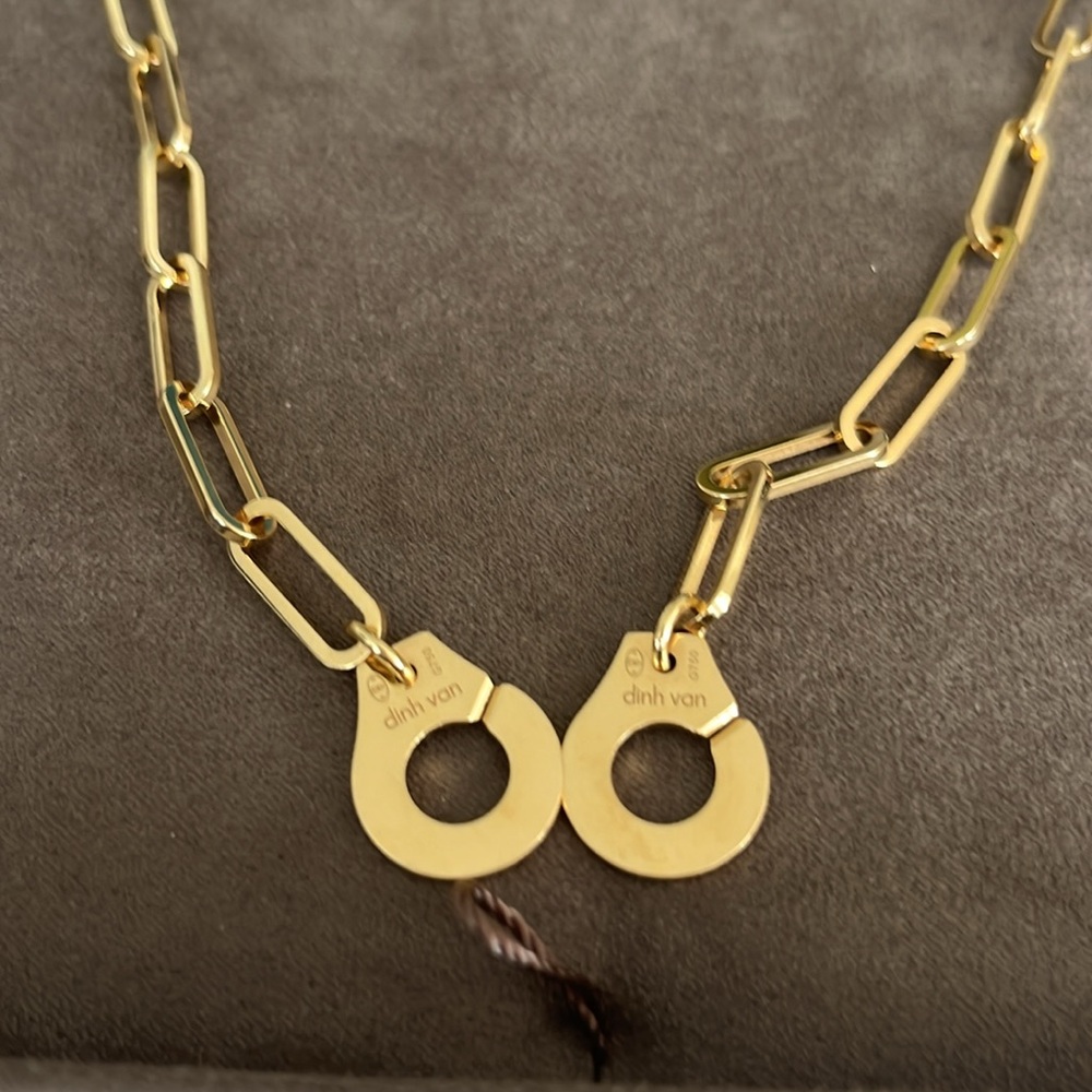 Dinh Van Menottes R15 18K Yellow Gold Handcuff Necklace - Picture 5 of 13